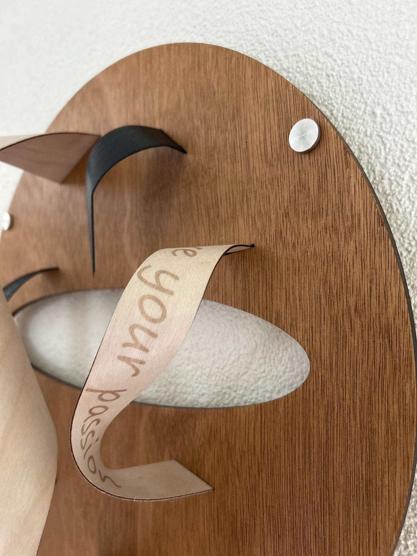 Minimalistische houten wandsculptuur – Handgemaakte lasergesneden kunst – Woondecoratiecadeau