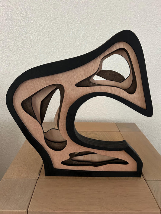 Minimalistische houten sculptuur – Handgemaakte lasergesneden kunst – Woondecoratiecadeau